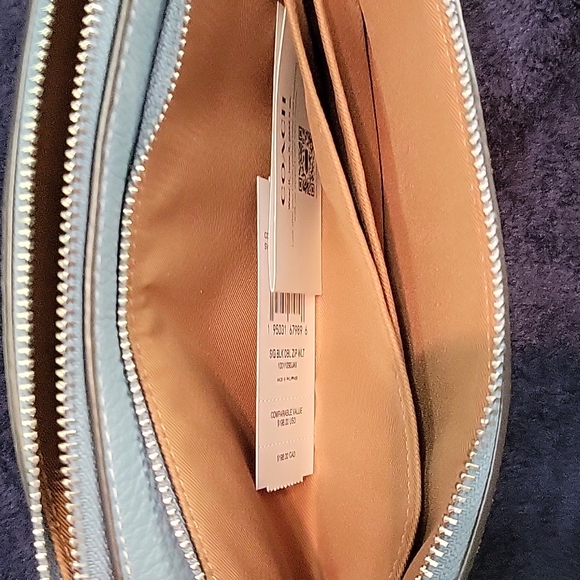 🚫🚫🏵 2️⃣ THIS IS FOR RECECCA ONLY🚫🚫for one price!!!!Coach wallet/wristlet 😜 - Picture 6 of 11